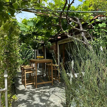 Frühstückspension Bruna 3*